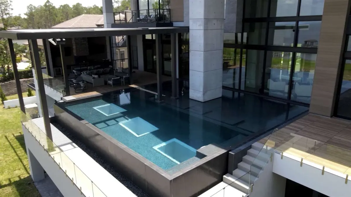Real VEN POOLS Project